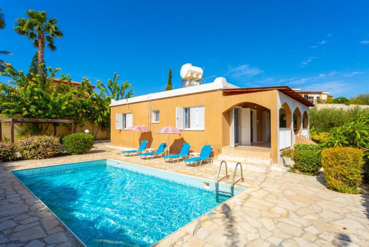 Villa Lela Pente Peyia Exterior photo